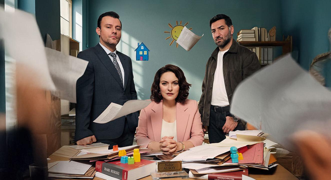 مسلسل يوم اخر الحلقة 1 الاولى مترجمة